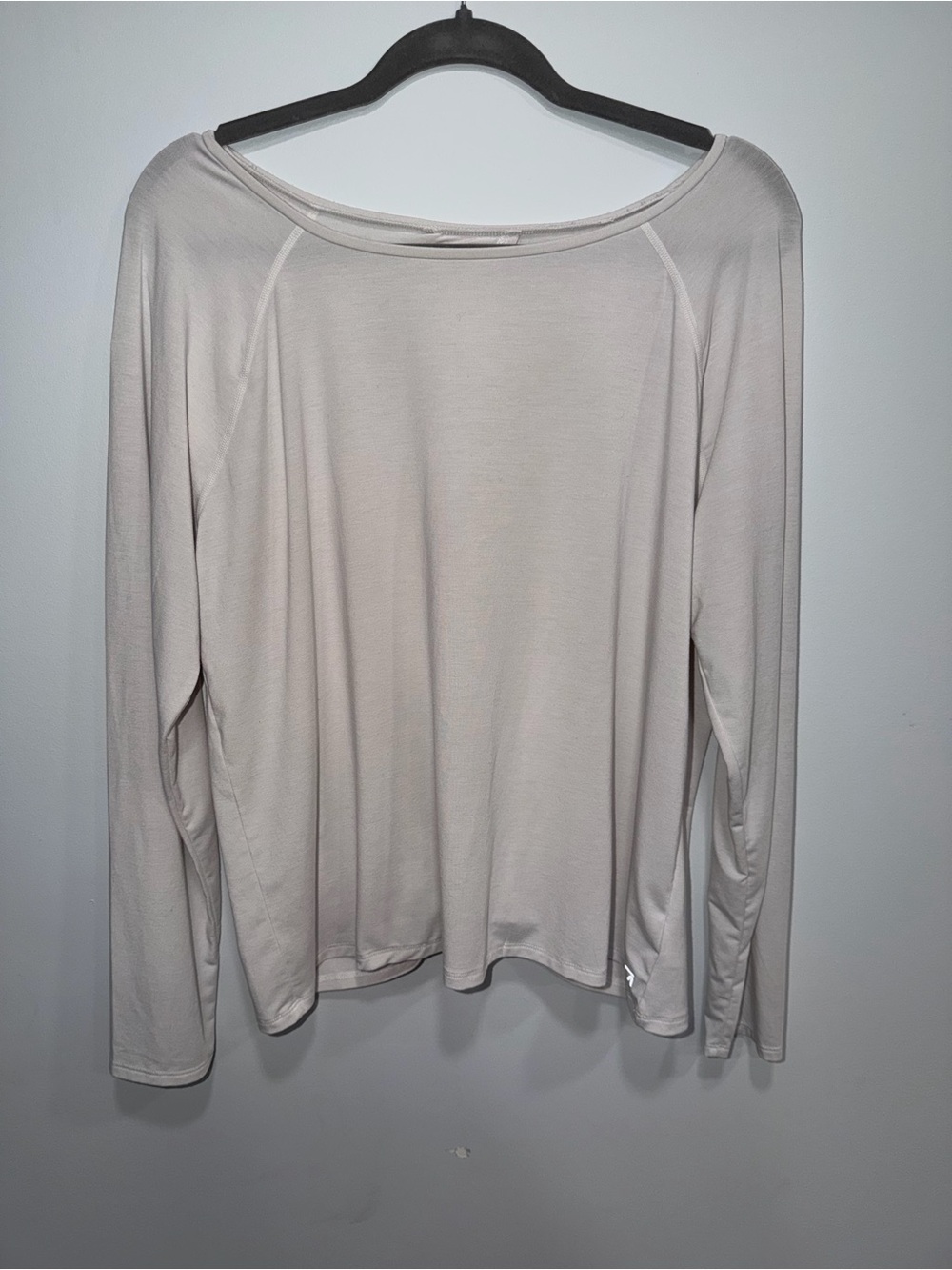 GAP Light Cream Long-Sleeve Boatneck Top